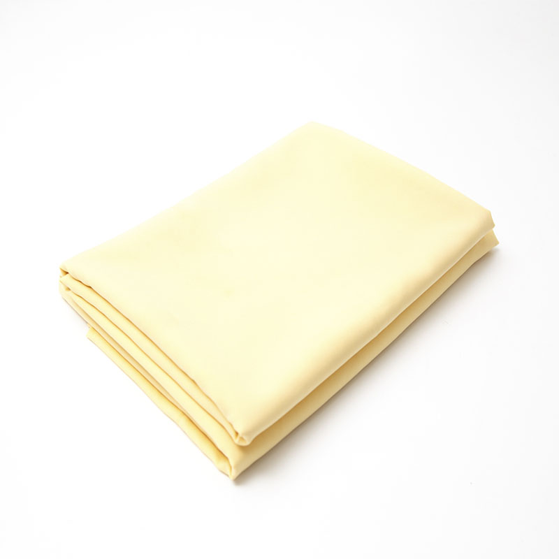 Mantel Amarillo Claro