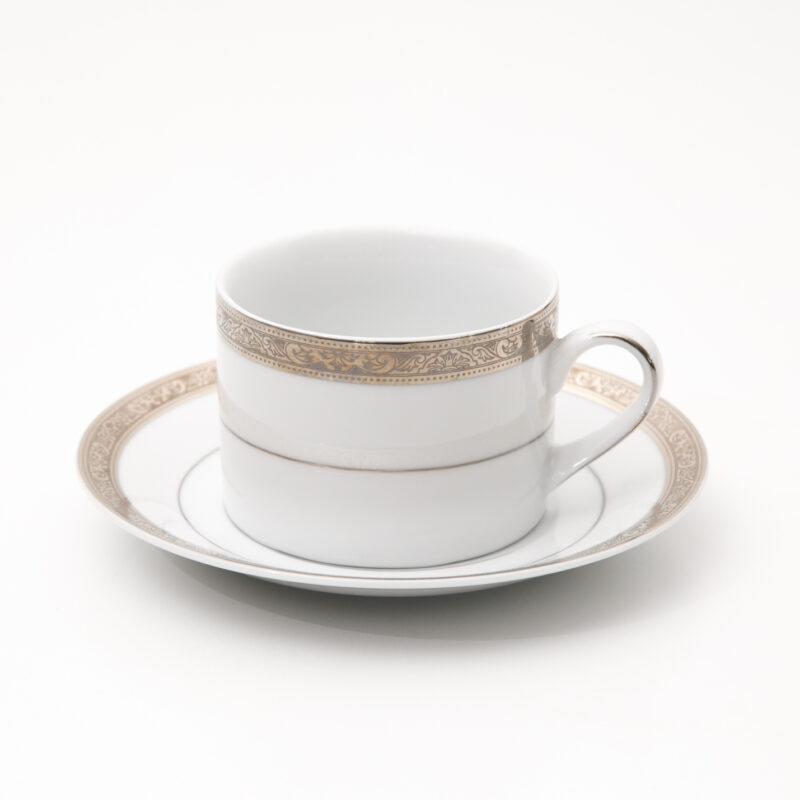 Taza Plateada