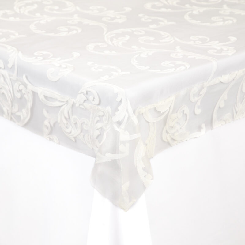 Sobre mantel Blanco Bordado Diseño MB