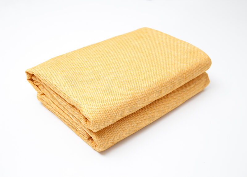 Mantel de Yute Amarillo